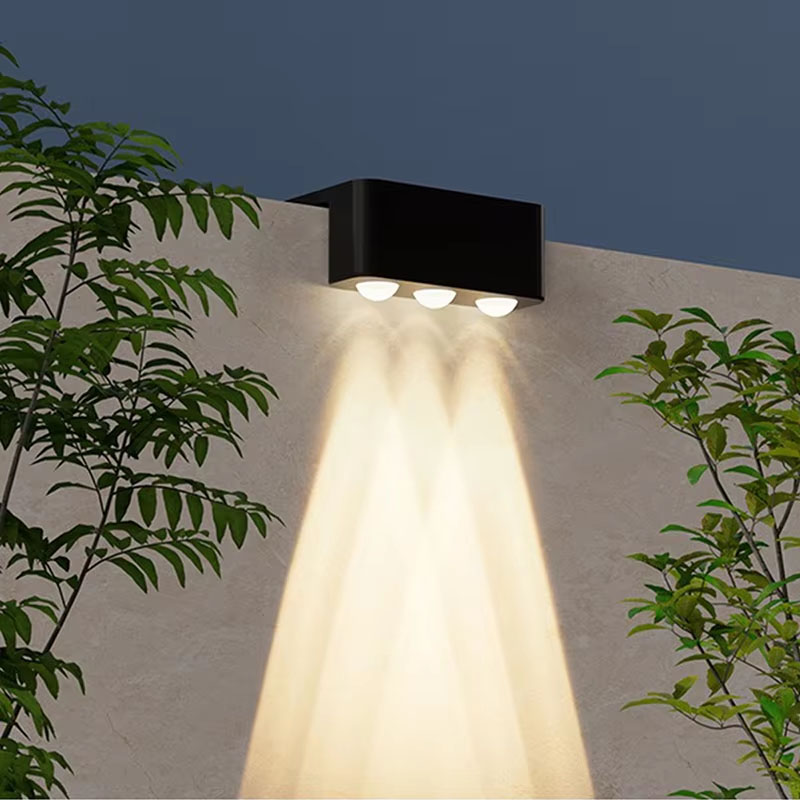 1/2/4 個ソーラーウォールライト屋外防水ガーデンステップ - Waterproof Junction Box Solar のレビューと価格